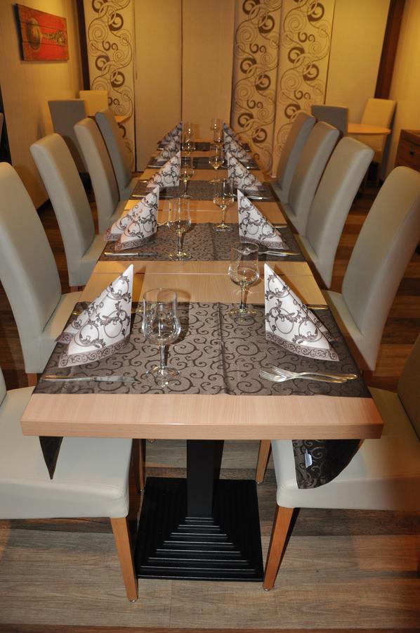 Hotel Loewen Mellingen Zewnętrze zdjęcie