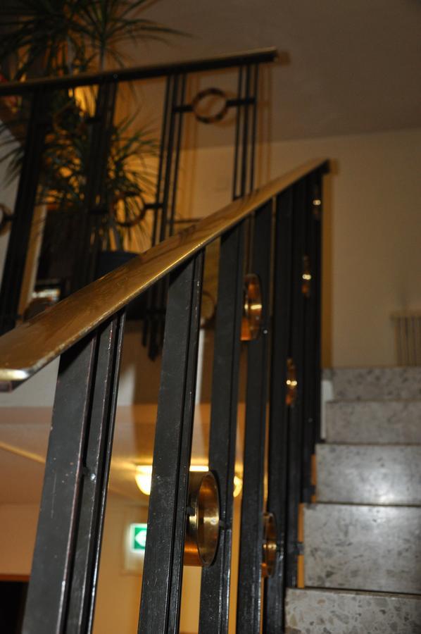 Hotel Loewen Mellingen Zewnętrze zdjęcie