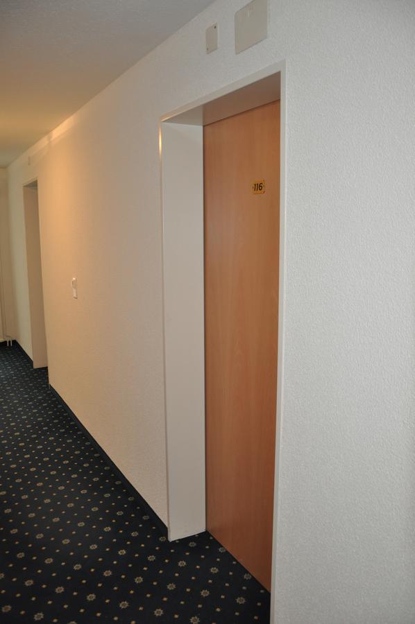 Hotel Loewen Mellingen Zewnętrze zdjęcie